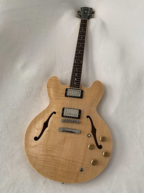 Gibson ES-335 Dot Reissue Figured 2004年製 Gibson ES-335 Dot Reissue 2004 Figured Cherry | Reverb
