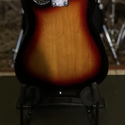 Stagg Junior " S " E-Guitar 1/2 Size Sunburst Mini Strat - Children’s/Travel Guitar Sunburst image 4