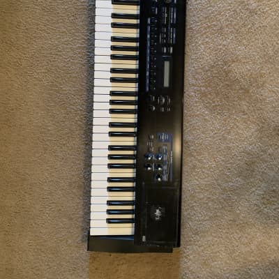 Roland Juno D 61-Key Synthesizer image 3