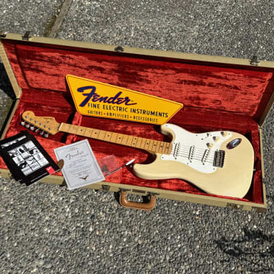 Fender Custom Shop John Cruz Cunetto Relic Strat 1997 Fiesta