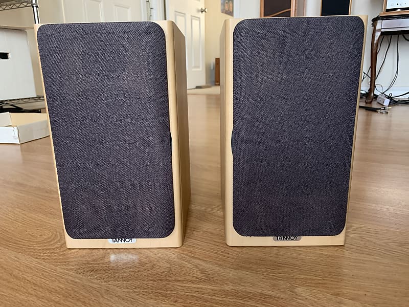 Pair of TANNOY Mercury F1 Custom Bookshelf Speakers 8 ohm