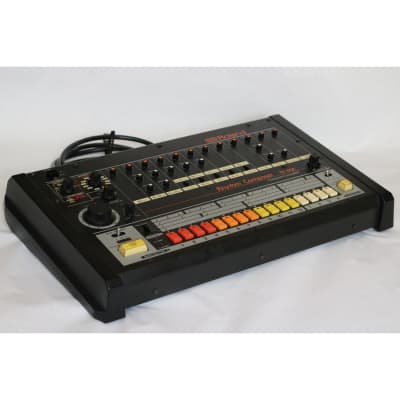 Roland TR-808 Rhythm Composer Drum Machine 1980-82