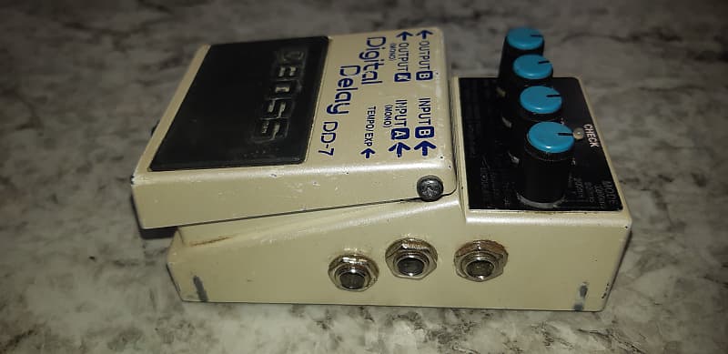 Boss DD-7 Digital Delay | Reverb Canada