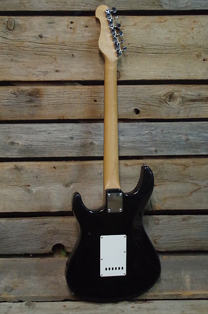 Yamaha EG112 Electric Guitar | Reverb