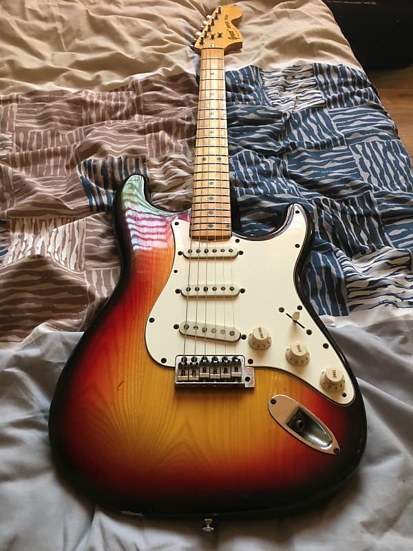 Greco SE700 Stratocaster Super Real (Video inside)