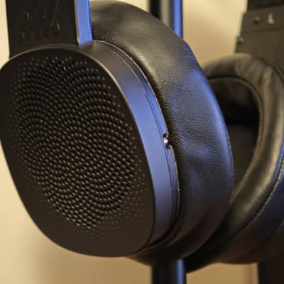 Abyss Diana V2 Planar Magnetic Headphones image 3