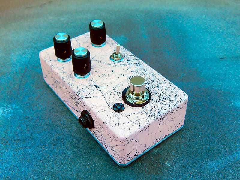 EWS Little Brute Drive 2 – Chicago Music Exchange