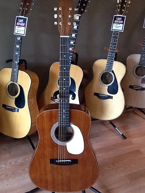 Harmony H106G Acoustic Guitar