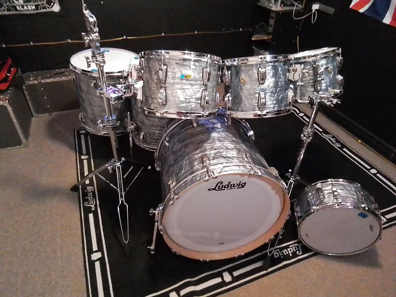 Ludwig Classic maple 2019 - Sky blue pearl | Reverb