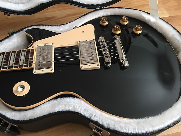 ギター Gibson LesPaul Standard 50's 2006 Ebony Gibson A Classic, Reborn