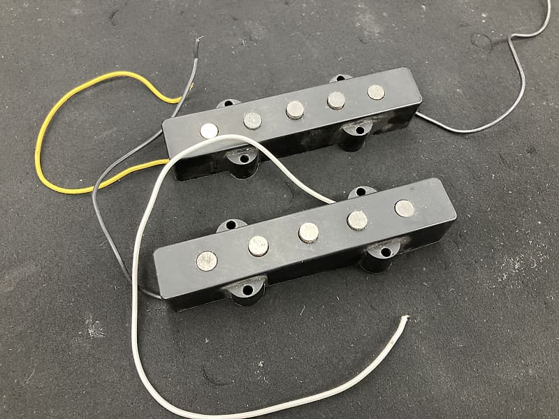 Fender 5 string bass pickups reverb
