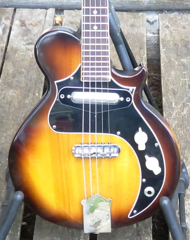Kentucky KM300E 5string electric mandolin, 1980s Reverb