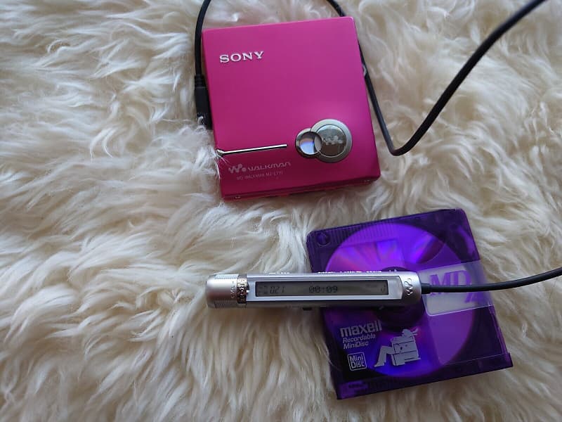 Rare Pink SONY MD Walkman MZ-E710 w dock, battery, remote headphones 100%  working MDLP 6 band eq