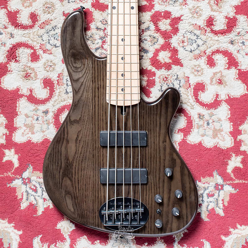 中古・美品 Lakland Skyline 55-01 (USA仕様) 中古・美品 Lakland Skyline 55-01 (USA仕様)（Used Lakland 55