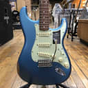 Fender Vintera Road Worn '60s Stratocaster 2021 Lake Placid Blue Floor Model w/Padded Gig Bag