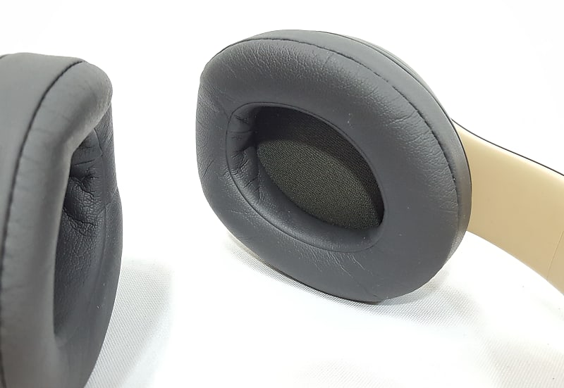 Beats Studio3 Wireless Noise Cancelling Over-Ear Headphones