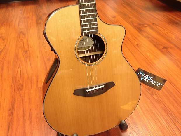 送料無料 ギフト Breedlove System Pickup Fishman with Guitar Concert Solo ギター