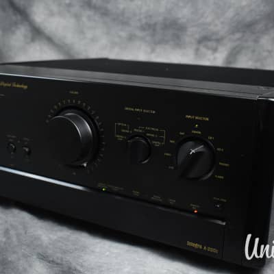 Onkyo A-2001 Stereo Integrated Amplifier in Very Good Condition