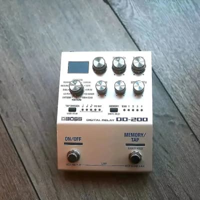 BOSS "DD-200 Digital Delay" image 1