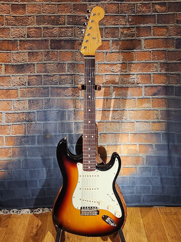 Fender Classic Series '60s Stratocaster | Reverb