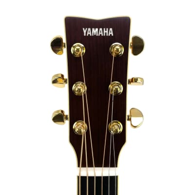 Yamaha LL16 Acoustic Guitar - Pre-Owned image 3