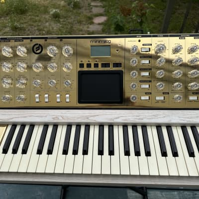 Moog Minimoog Voyager 10th Anniversary Gold Edition 44-Key Monophonic Synthesizer 2012 - Black / Gold