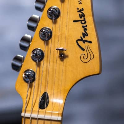 Fender Player Plus Meteora HH - 3-Color Sunburst w/Deluxe Gig Bag - Floor Demo image 9