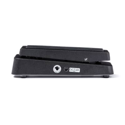 Dunlop GCB95F Cry Baby Classic Wah Pedal image 5