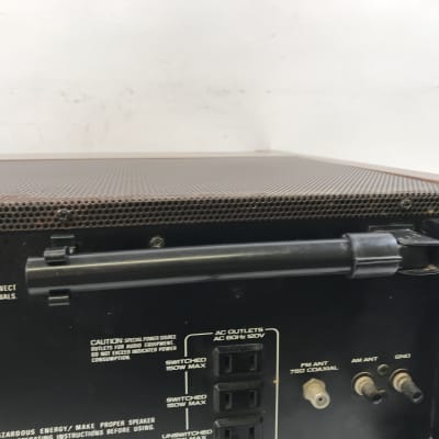 Technics SA-1000 FM/AM Stereo Receiver 330 W Per Channel image 8