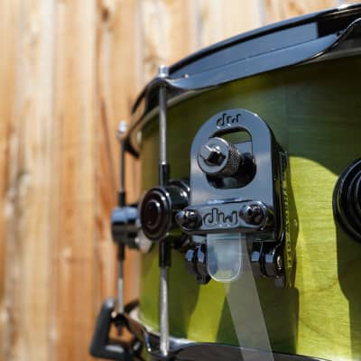 DW USA Collectors Series  - Intense Lime Green Satin Oil - 6.5 x 14" Snare Drum (2023) image 6