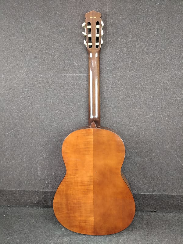 Vintage Yamaha G-100 Nylon String Classical Acoustic Guitar