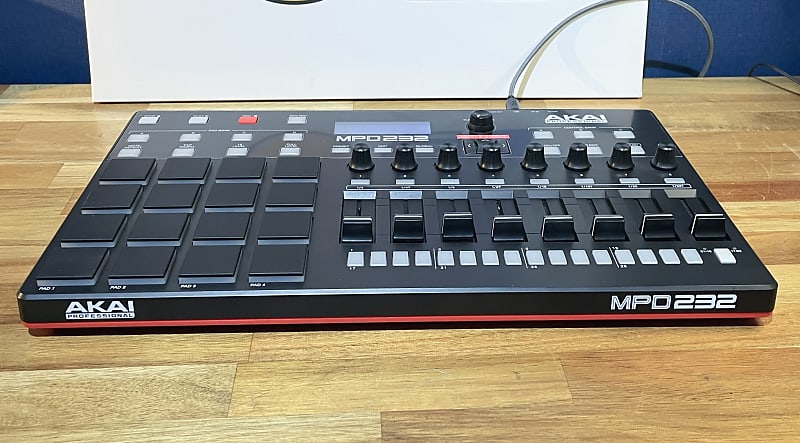 Akai MPD232 | Reverb