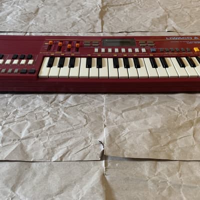 Casio PT-31 31-Key Mini Synthesizer