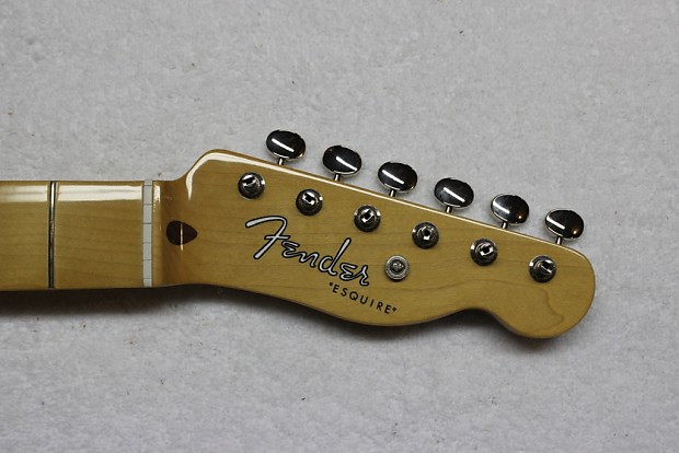 Esquire neck clearance