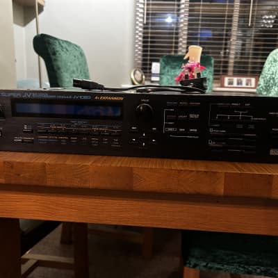 Roland JV-1080 64-Voice Synthesizer Module 1994 - 2001 - Black