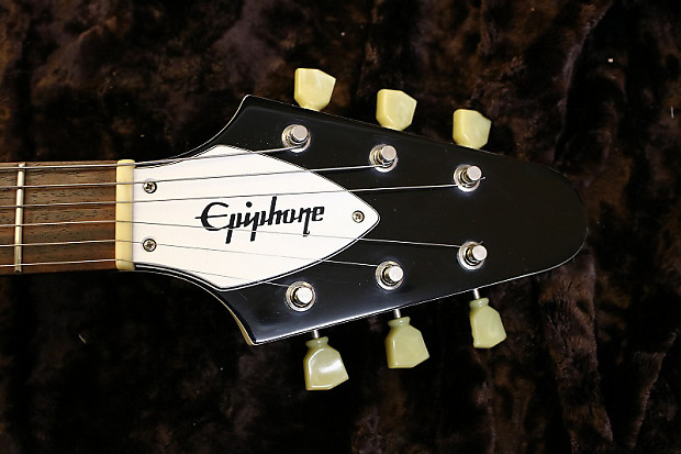 ギター PIRLES FG70A Epiphone head Made in Japan CLEAN* 2000s Epiphone JAPAN FV-70 White MIJ Flying V 3.7kg