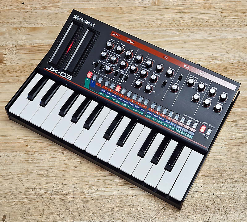 Roland Boutique JX-03 + K-25m-