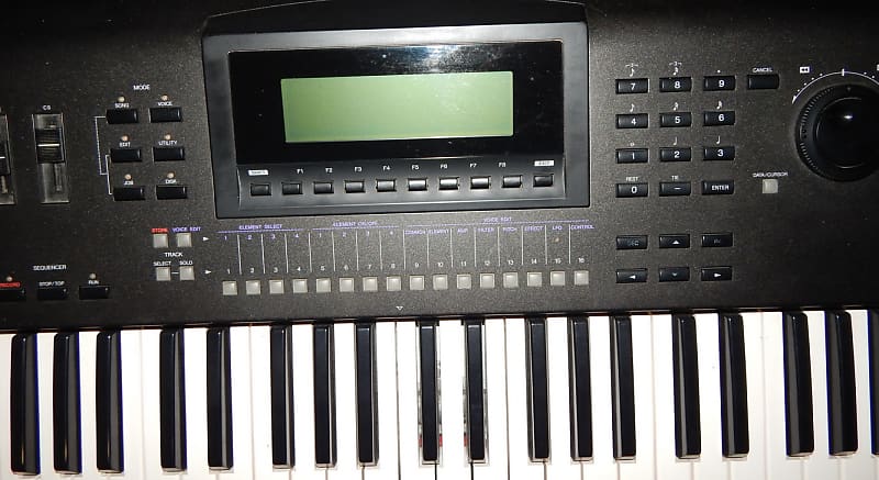 YAMAHA シンセサイザー　W5 Version 2 ヤマハ　B0312 YAMAHA シンセサイザーW5 Version 2 ヤマハB0312