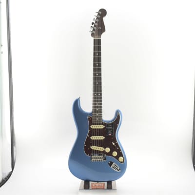 Fender American Professional II Stratocaster with Rosewood Neck Lake Placid Blue 3677gr imagen 16