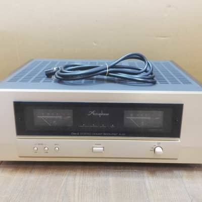 Accuphase A-30 power amplifier + original box image 2