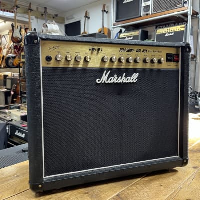 Marshall JCM 2000 DSL 401 Dual Super Lead 2-Channel 40-Watt 1x12