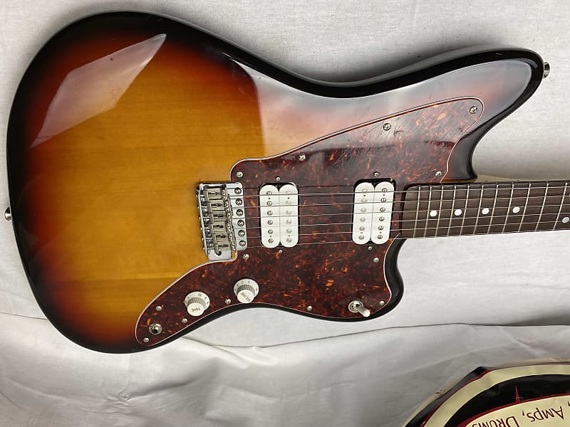Squier by Fender Vista Series Jagmaster Guitar MIJ CIJ Crafted In Japan -  3-Color Sunburst