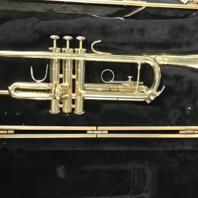 Bach TR300 Student Trumpet image 2