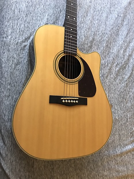 1988 Fender F 230CE