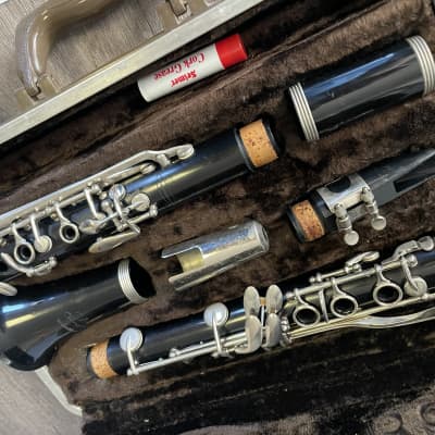 Buescher aristocrat clarinet image 5