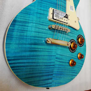 Epiphone Les Paul Traditional Pro IV Limited-Edition Electric Guitar Worn  Pacific Blue | Guitar Center