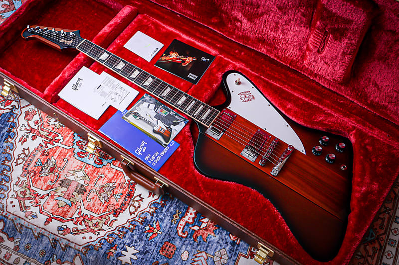 ギター Gibson firebird V 2016 USA Front_3c381ccc-f7d6-4170-852d-
