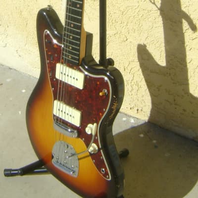 Fender Jazzmaster 1959 Sunburst Tortoise Shell Pickguard image 2