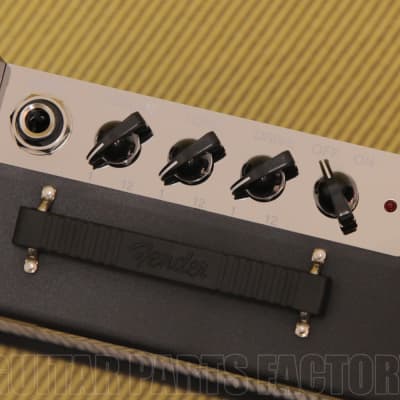 023-4810-000 Fender MD20 Guitar Mini Deluxe Amplifier image 4