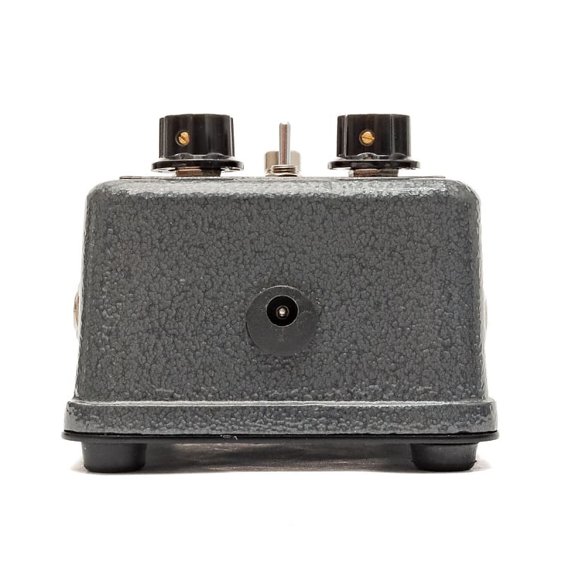 Ultra Tremolo Guitar Pedal - tru-fi.com